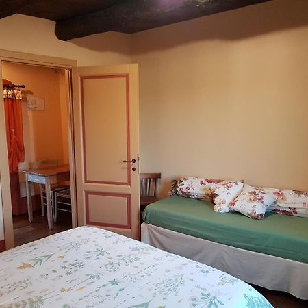 B&B La Cascina Di Monia E Mario Borgo Ticino Extérieur photo