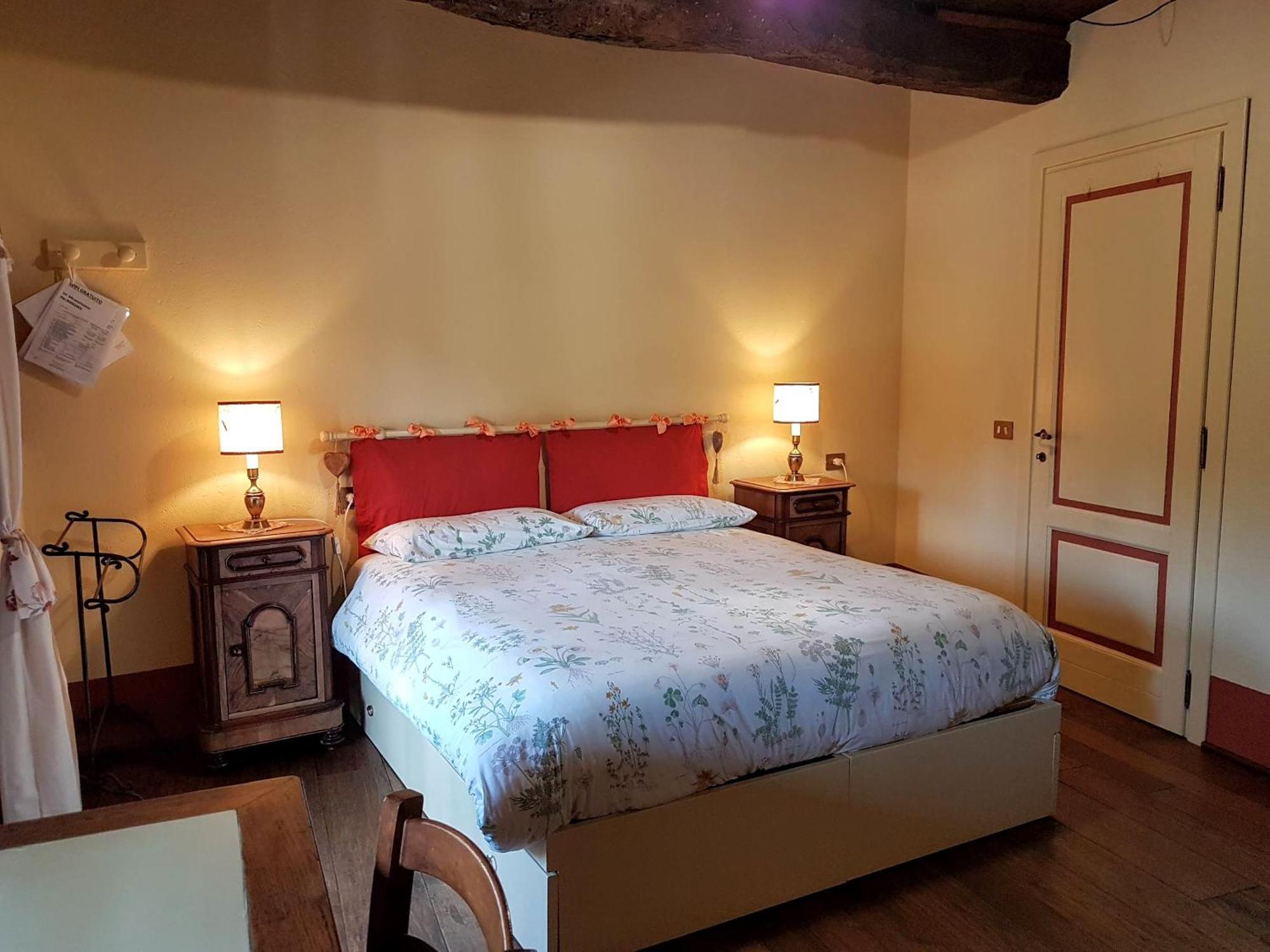 B&B La Cascina Di Monia E Mario Borgo Ticino Extérieur photo