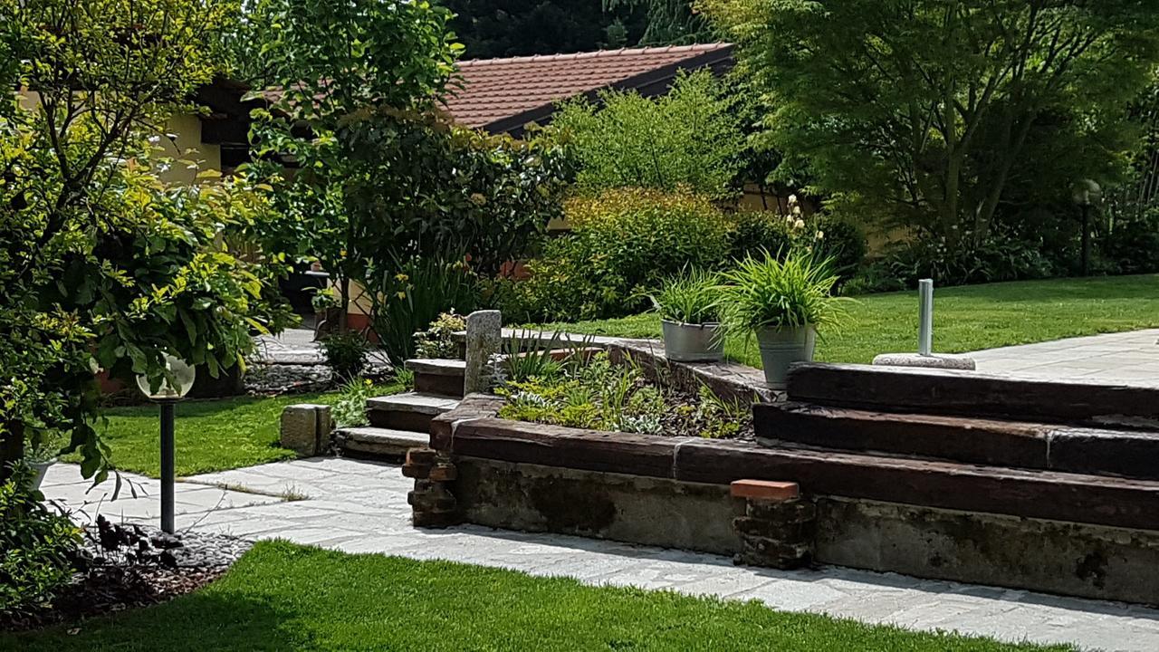 B&B La Cascina Di Monia E Mario Borgo Ticino Extérieur photo