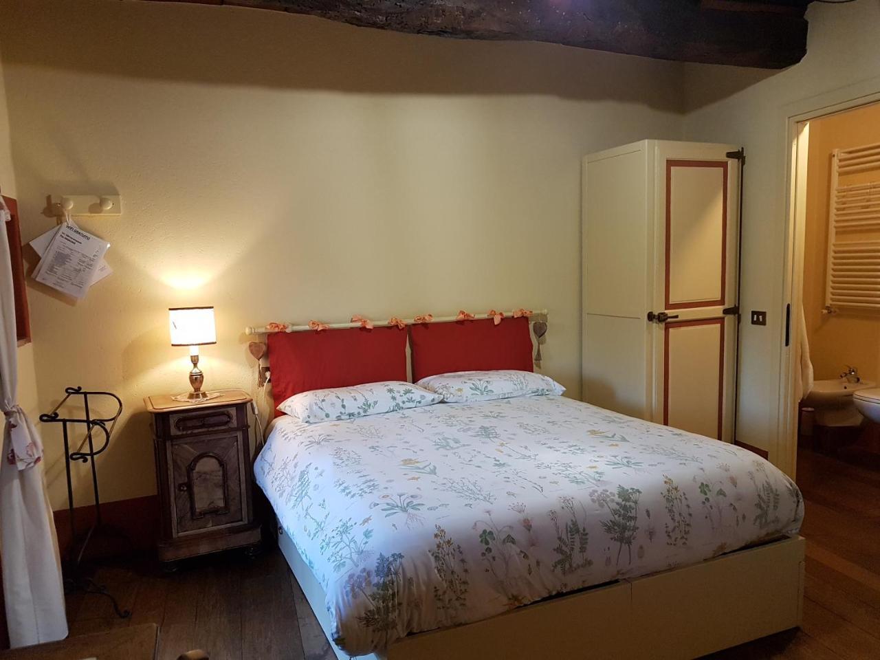 B&B La Cascina Di Monia E Mario Borgo Ticino Extérieur photo